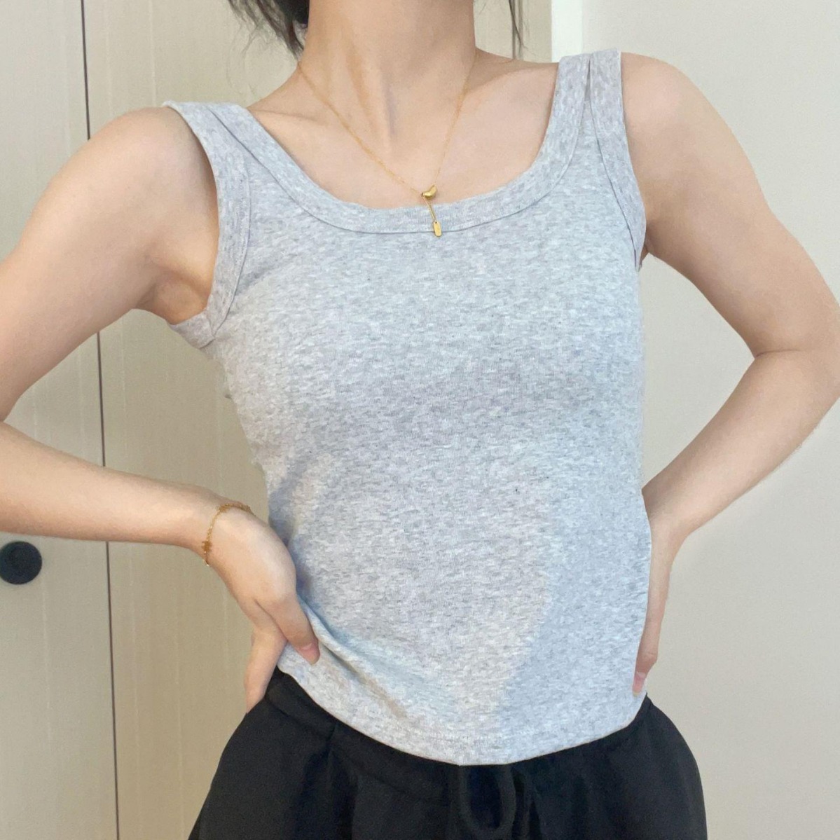 솔리드 컬러 불투명 조끼 슬링 여자 브레이스 가슴 패드 고정 컵 커버 파라 우유 모든 경기 내부 착용 간단한 조끼