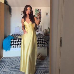 2025�W���ļ�Ů�b�B��ȹ¶����ʽ�z���Ը��Lȹ�r�Пo��o�����Y��