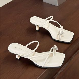 Rhinestone Korean Style Thong Toe Sandals for Women's Summer Outer Wear 2025 New Style Beautiful Fashion with Skirt Stiletto Square Toe Slippers