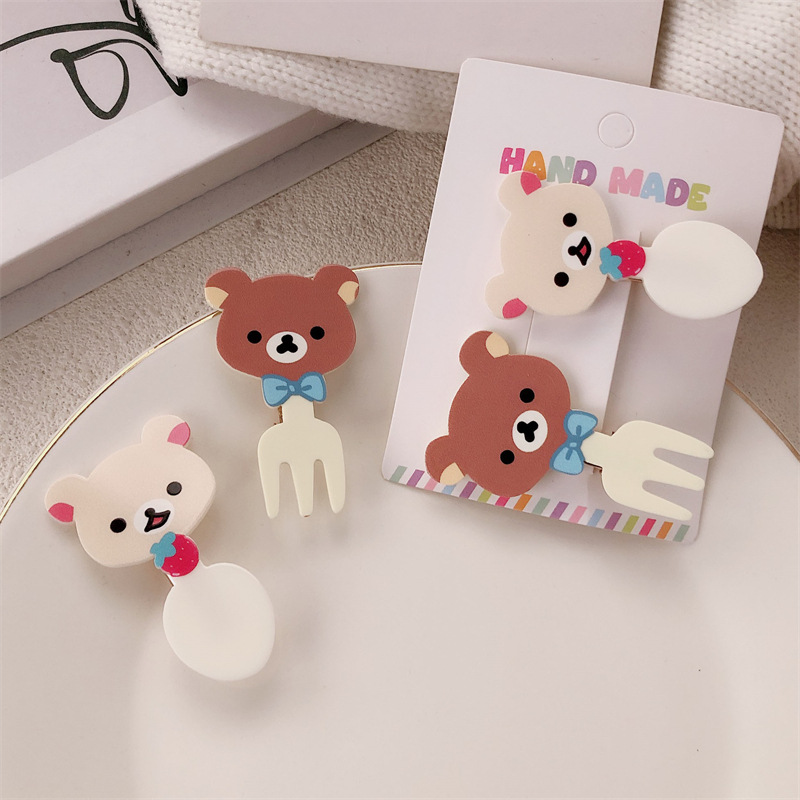 Hermoso tenedor osos pinzas de cabello cuchara de corazón de niña oso pinza de boca de pato creativo viento caricatura para mujeres pinzas de cabello al por mayor