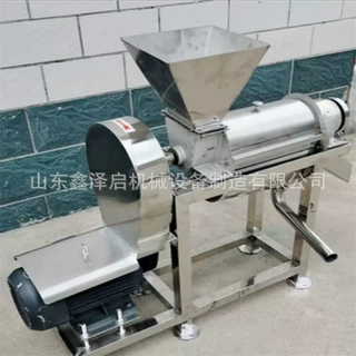 枸杞不老莓草莓螺旋榨汁机香梨葡萄苹果破碎打汁机大型工业榨汁机