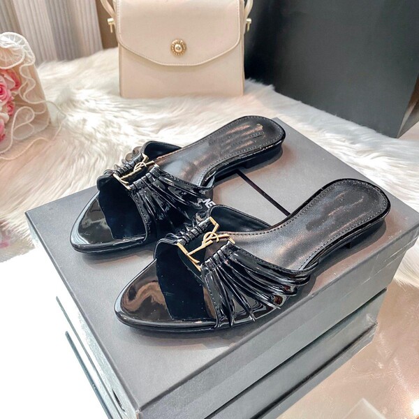 Universal women's slippers flat