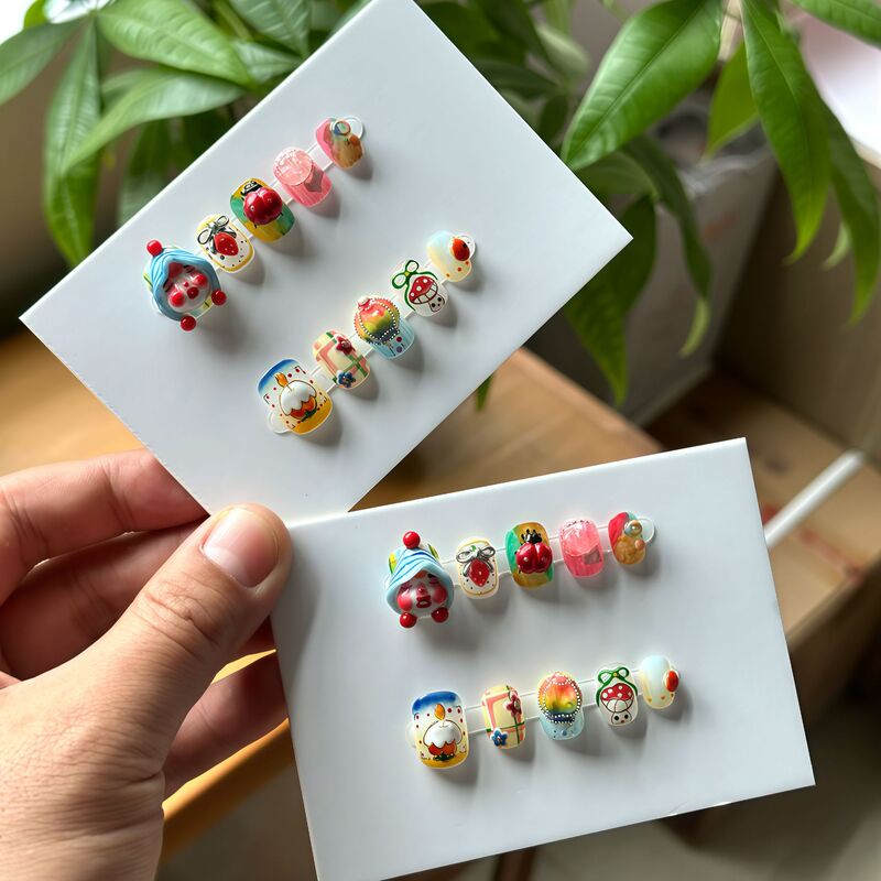Ins Ladybug Boy Cute Old Money Style Hand-Painted Wearable Nail Art Removable 3D Nail Art