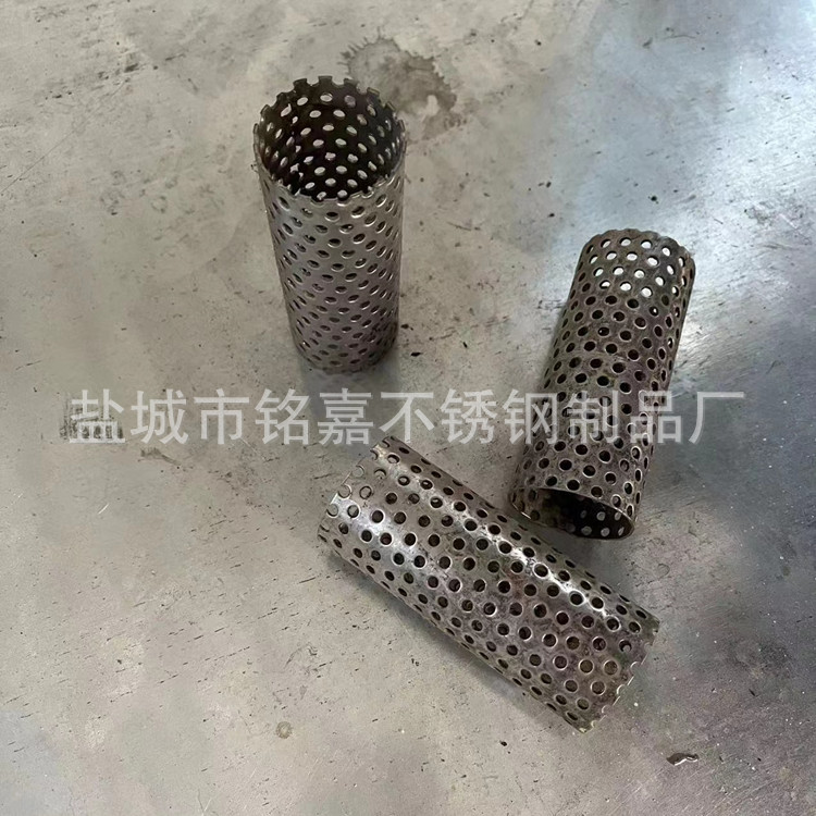 阿克苏皓天获得刷式卧式全自动反冲刷过滤器专利无需停机保护保证正常出产