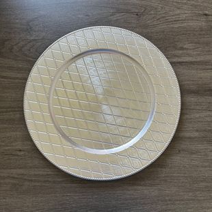 ���Q��Y�Ƶ��Ɍ�һ�����}�Q��ˇ�b����ϱPcharger plate