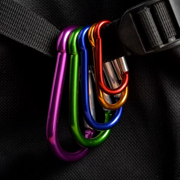 Mountain climbing buckle Bluetooth earphone buckle outdoor aluminum alloy carabiner gourd type quick hanging buckle No. 4
