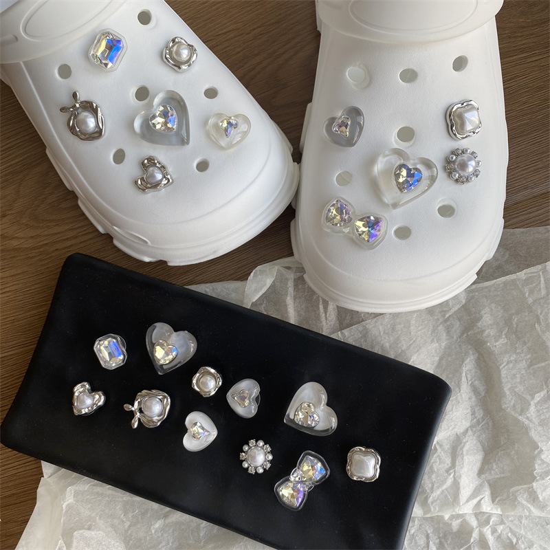 Icy summer fresh love shoe flower cute diamond pearl DIY upper…
