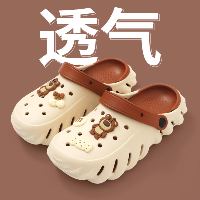 Cartoon EVA Hole Shoes Women Summer Seaside Beach Shoes Nurse Sandals and Slippers Outer Wear Fashion Thick Slippers New Cartoon EVA Hole Shoes Women Summer Seaside Beach Shoes Nurse Sandals and Slippers Outer Wear Fashion Thick Slippers New