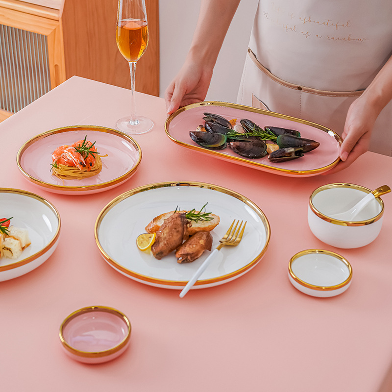 Luz de lujo Internet celebridad borde dorado vajilla traje hogar cerámica creativa simple arroz tazón plato pescado combinación personalizada