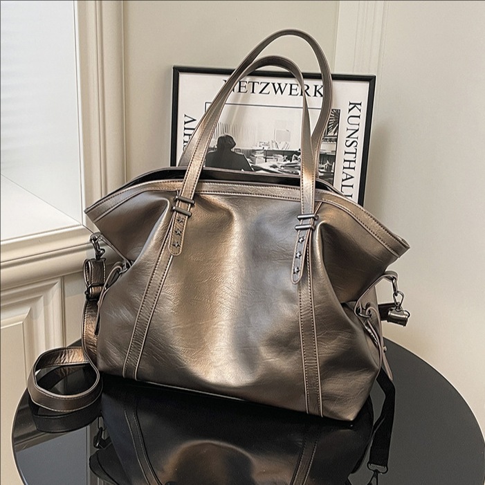 百搭休闲通勤托特包包女2025秋季新款潮大容量软皮百搭单肩腋下包