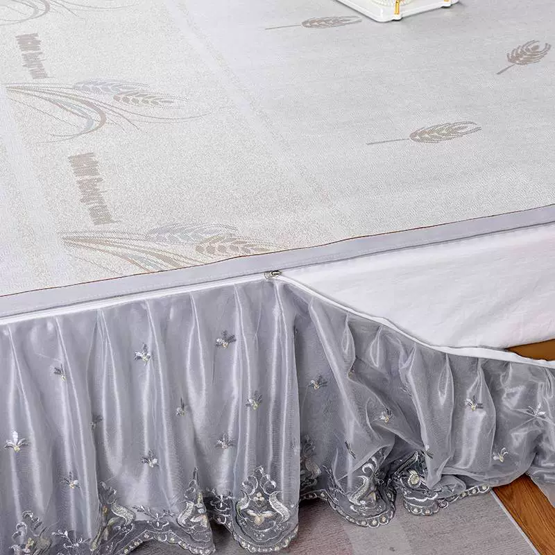 Summer silk mat