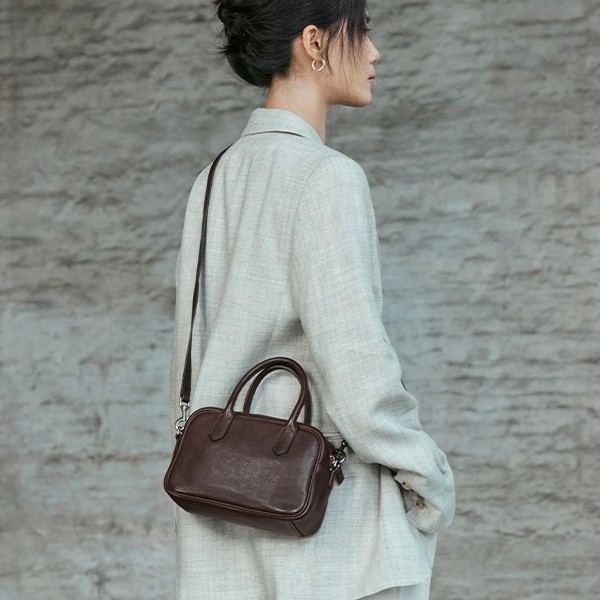 Qiuzhen Wide Vegetable-Tanned Cowhide Casual Versatile Handbag Crossbody Shoulder Bag Bowling Small Square Bag For Women - Thumbnail 3