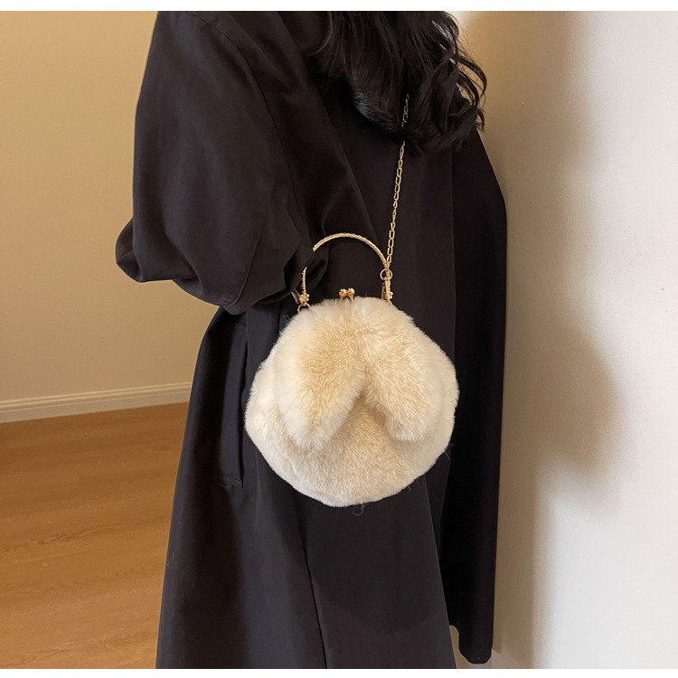 Borsa a tracolla in peluche da donna 2023, nuova borsa a tracolla con catena da principessa, versatile e carina, borsa con orecchie da coniglio per studenti_voghion.com