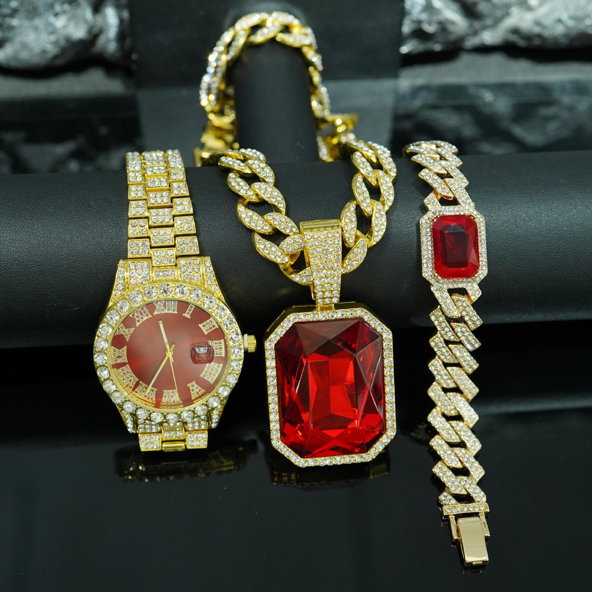 Ventas transfronterizas calientes colgante de aleación de esmeralda roja pulsera collar reloj 5 piezas conjunto de joyas de regalo de alto nivel para hombres
