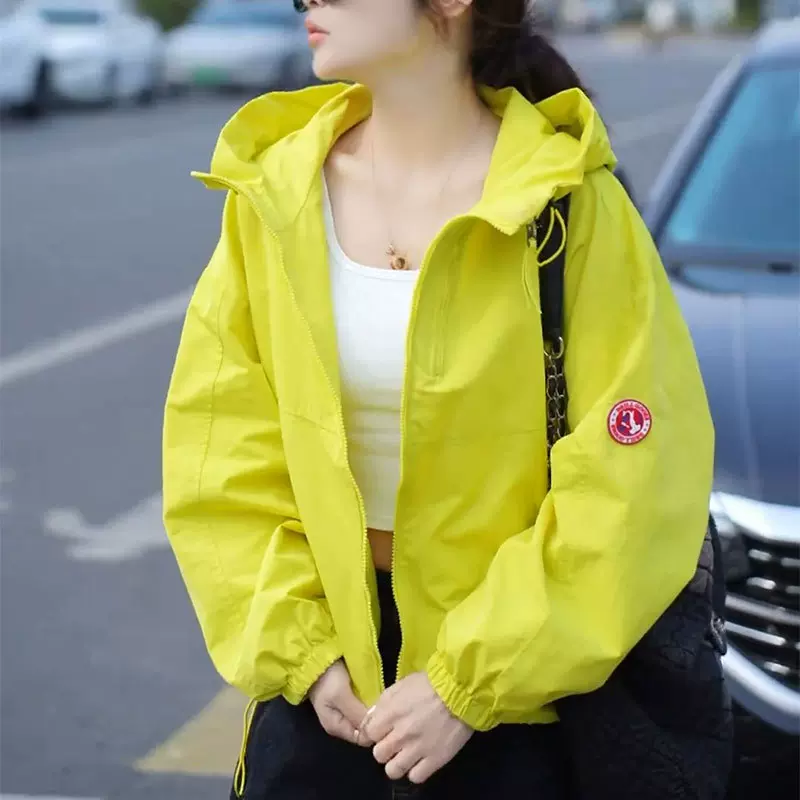 欧货休闲冲锋衣外套女2025春秋新款设计感宽松百搭夹克运动上衣潮