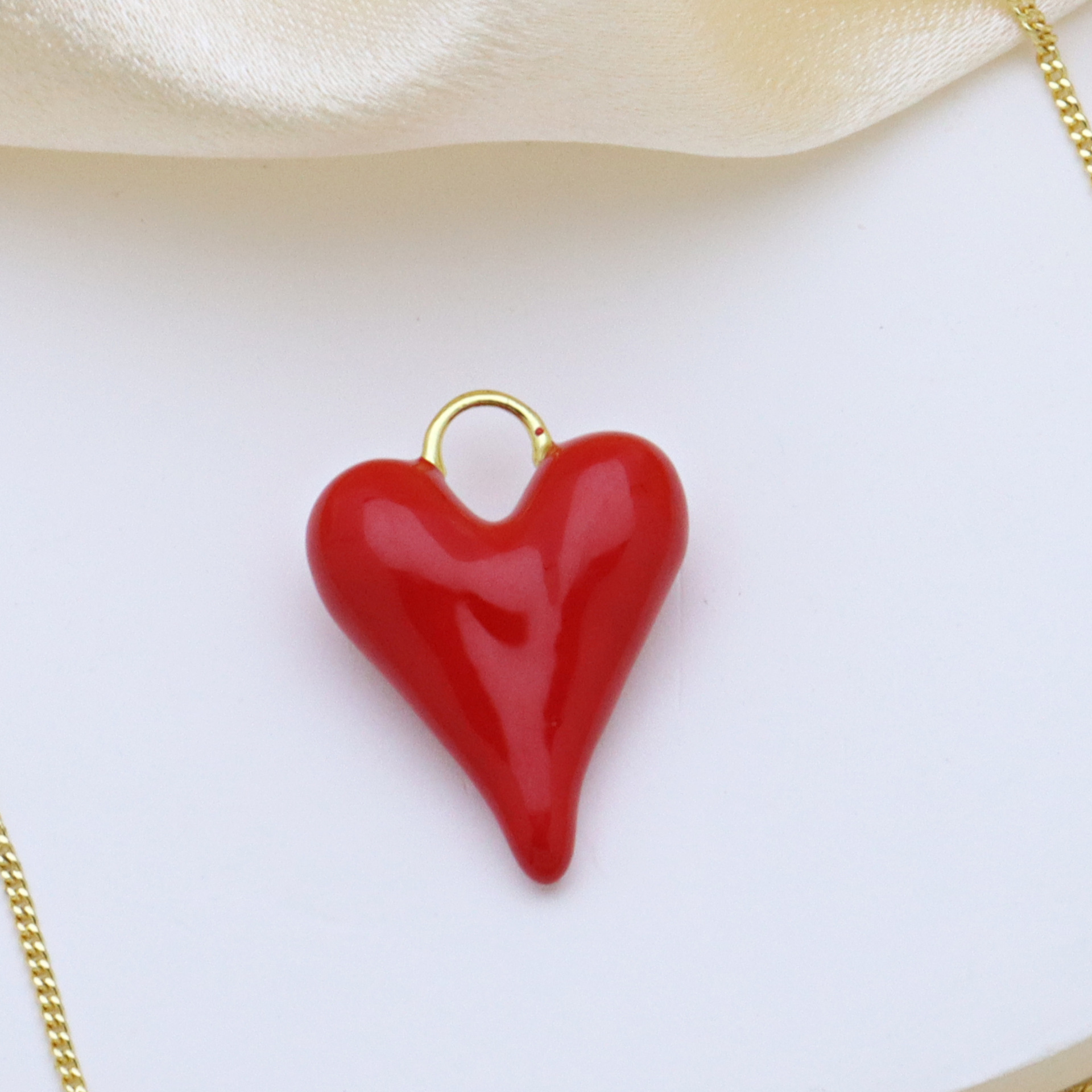 8g Weight Pendant Jewelry Making Type 20*28mm, 25 * 29mm, 30*33mm Jewelry Making Size DIY Jewelry Accessories Classification 1 Piece Quantity Copper Material Cherry, Heart Shape Pattern Enamel Design Simple Style Style 1 Piece 20*28mm 25 * 29mm 30*33mm Copper Cherry Heart Shape Pendant 4