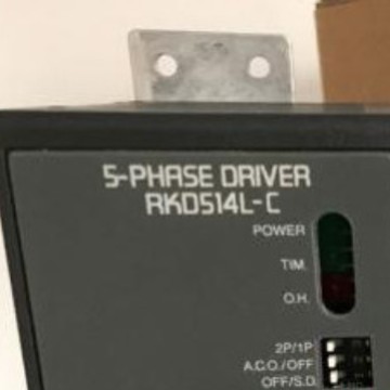 全新VEXTA东方驱动器   UDK5114N UDK5114  UDK5114NW2