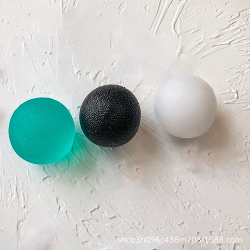 Rehabilitation training round grip ball for men and women silicone finger exercise grip equipment to practice hand strength and elastic hand holding ball