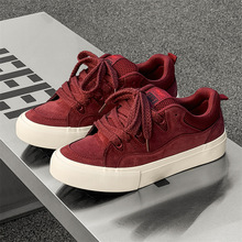 爆款酒红色男生面包鞋韩版百搭港风男士运动休闲滑板鞋7981