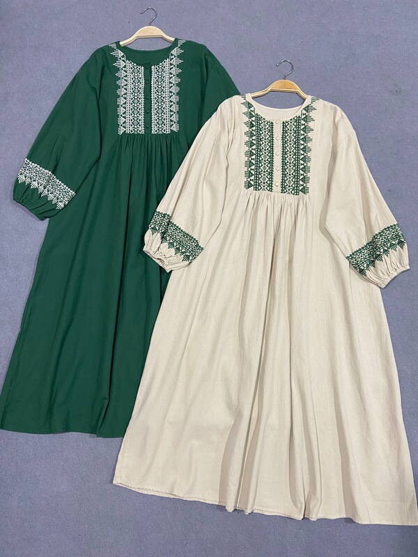 Spring and Autumn New Japanese Style Artistic Heavy Industry Embroidered Round Neck Dress Women's Retro Mori Style Loose Lantern Sleeve Midi Dress Spring and Autumn New Japanese Style Artistic Heavy Industry Embroidered Round Neck Dress Women's Retro Mori Style Loose Lantern Sleeve Midi Dress