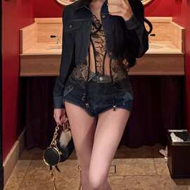 辣妹风低腰提臀牛仔超短裤女 修身显瘦性感热裤 甜酷风复古裤子