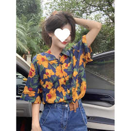 polo领短袖花衬衫女春季2025新款复古港味设计感小众宽松开衫上衣