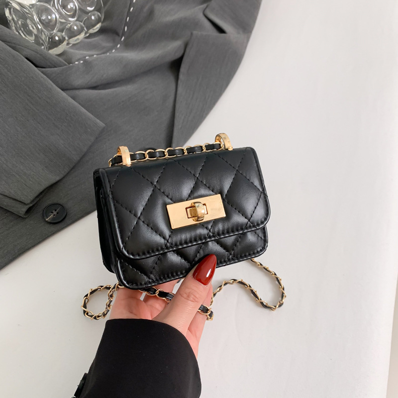 Red de Internet mini cadena de bloqueo bolsa pequeña mujer 2024 primavera y verano nuevo salvaje bolsa roja de boca ins pequeña bolsa cuadrada de estilo occidental