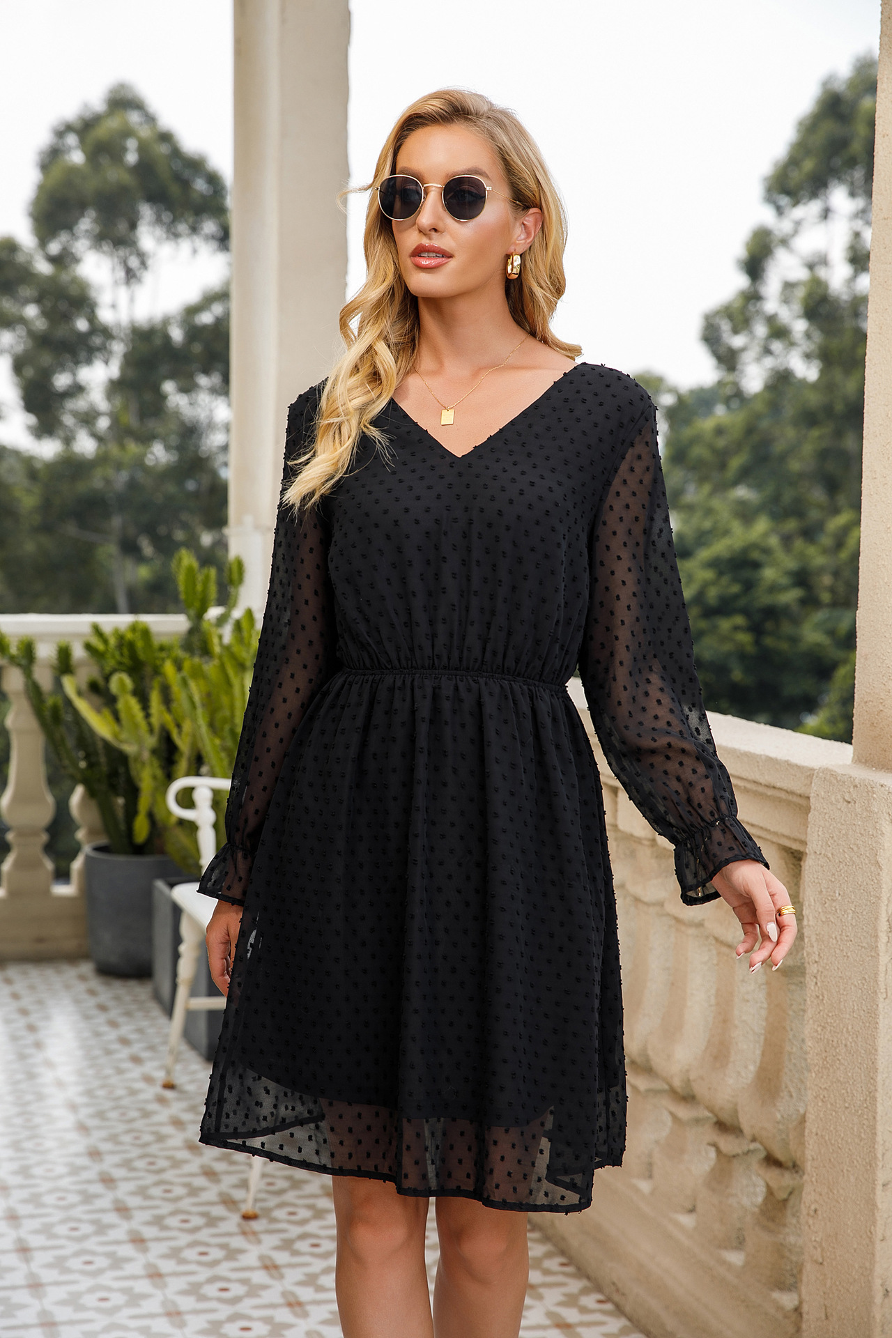 v-neck puff sleeves Polka dot dress nihaostyles wholesale clothing NSGYX84899