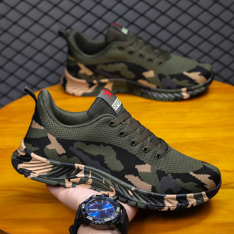 Men's fashionable camouflage running sneakers outside climbing for…