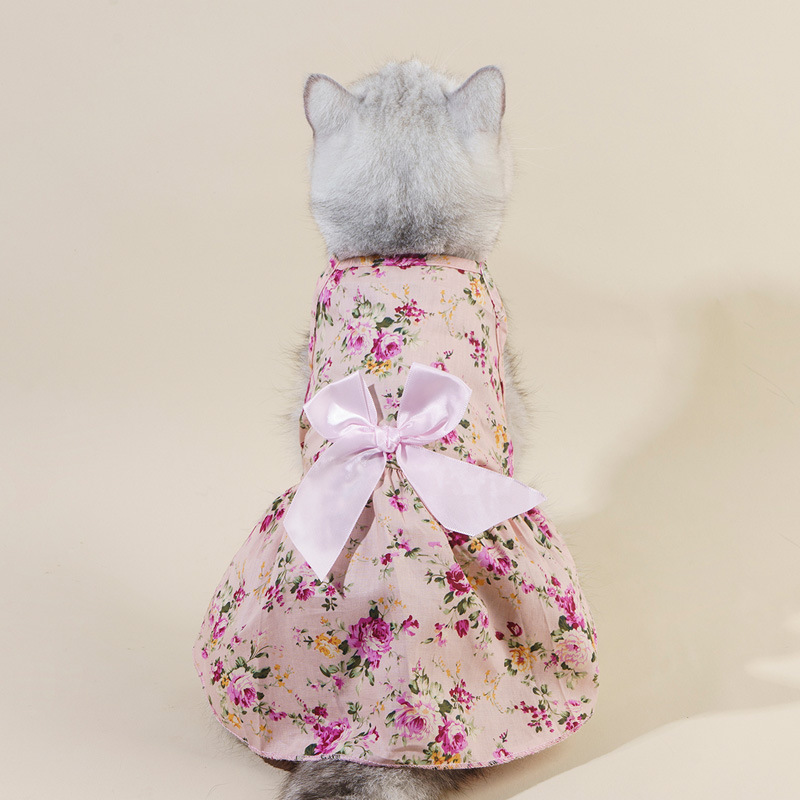 Sucré Coton Fleur Fraise Vêtements Pour Animaux De Compagnie display picture 5