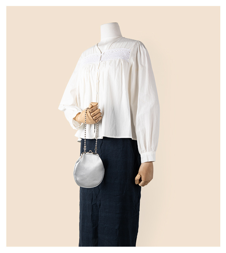 Beaded chain mini crossbody simple and exquisite, small shell bag, fashionable clip handbag, women's niche high-end_voghion.com