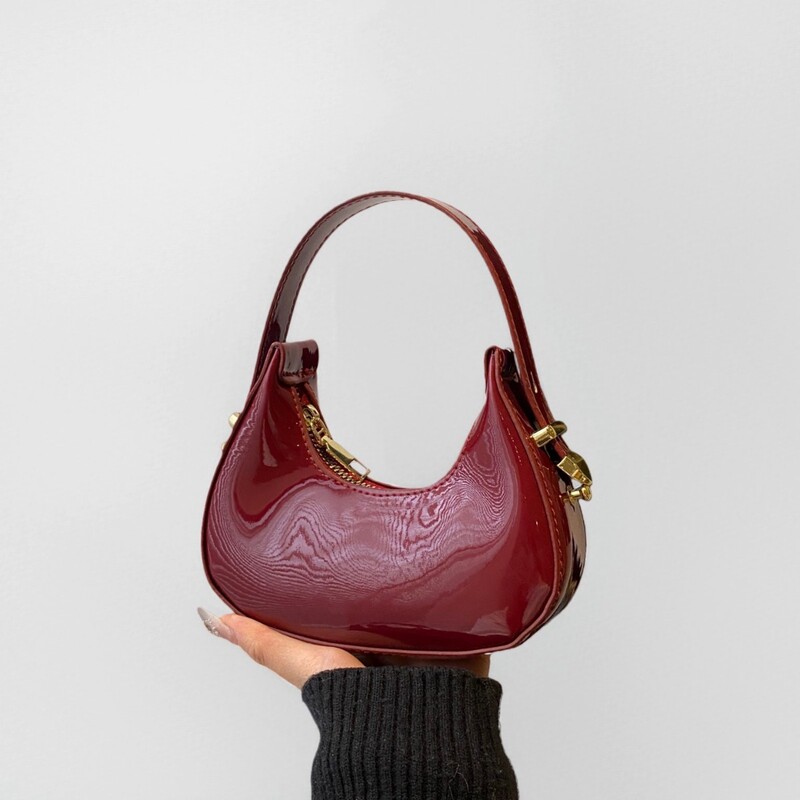 French Niche High-End Handbags Cross-Border New Fashion Trendy Commuting Crescent Bags Exquisite and Stylish Women's Bags