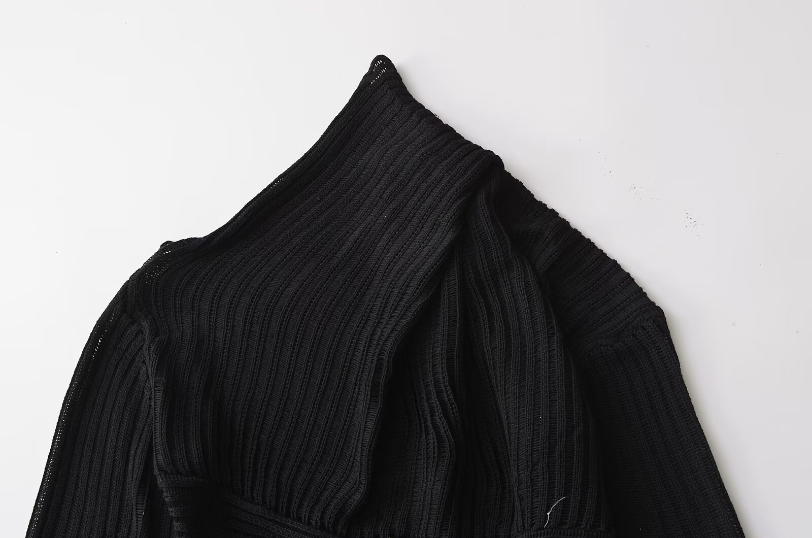 Oh, women's clothing 2024 summer new item asymmetric mesh perspective sexy knitting on top_voghion.com