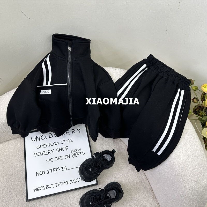 Children's Autumn and Winter Fleece Set, Unisex Sporty Stylish Jacket and Pants Two-Piece Set for Boys and Girls Children's Autumn and Winter Fleece Set, Unisex Sporty Stylish Jacket and Pants Two-Piece Set for Boys and Girls