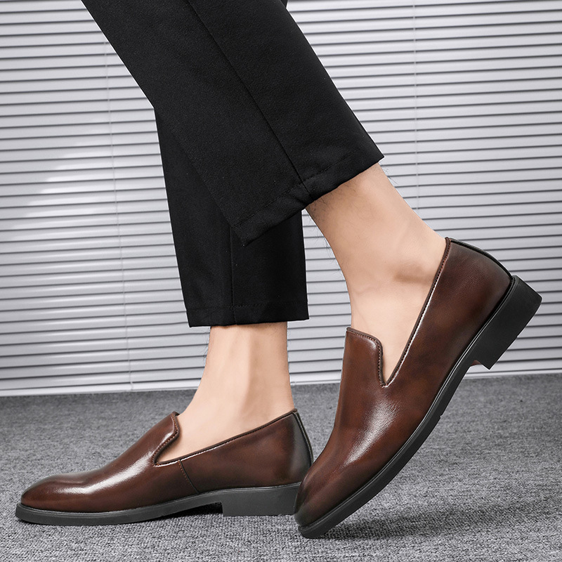 Comercio exterior de 48 yardas zapatos de cuero casuales de negocios para hombres cuatro estaciones de estilo británico de tendencia de zapatos de color sólido para hombres image 5