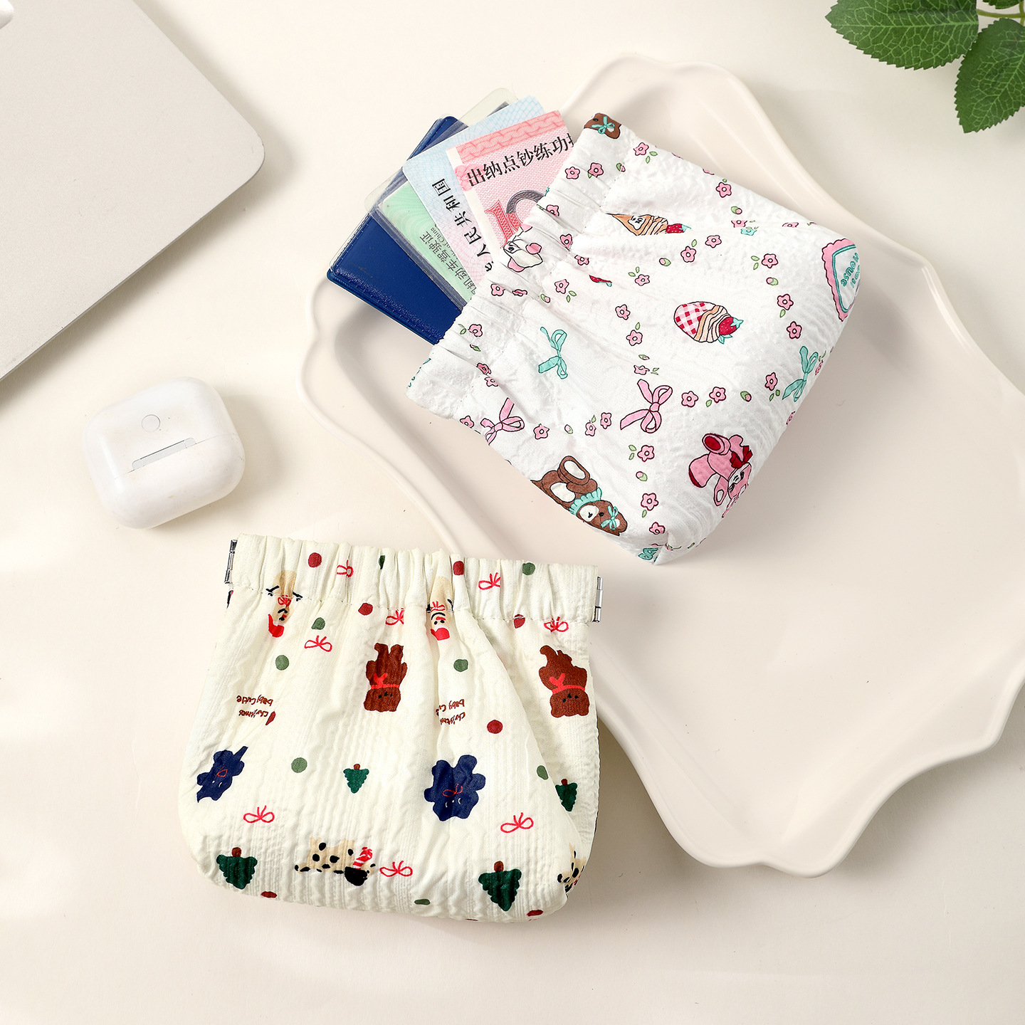 Portátil nuevo lindo cartón de dibujos animados algodón bolsa de cierre automático pliegue bolsa de almacenamiento miscelánea lápiz labial bolsa de maquillaje flores