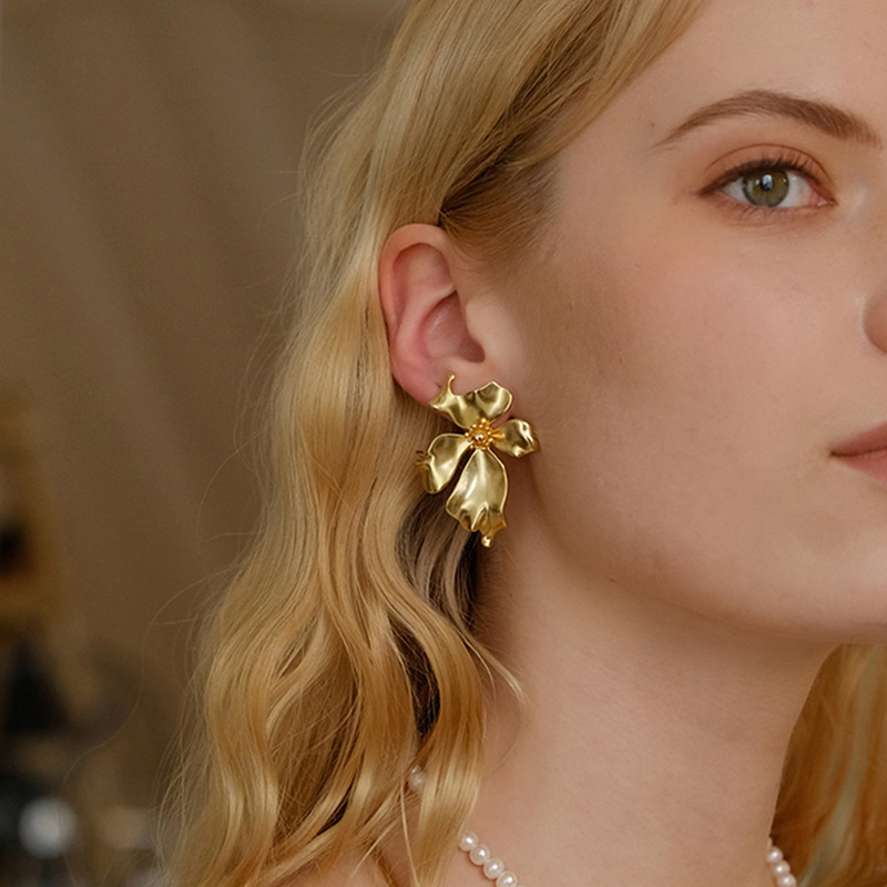 Fashion Flower Copper Inlay Zircon Ear Studs 1 Pair