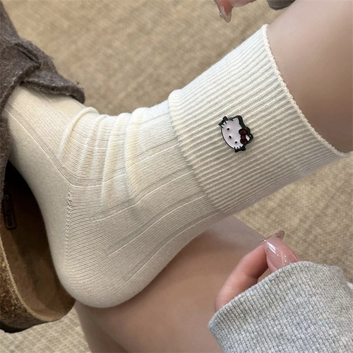 Autumn and winter double-needle cartoon KT cat cute pendant socks women's middle tube socks ins trendy all-matching outerwear solid color pile socks