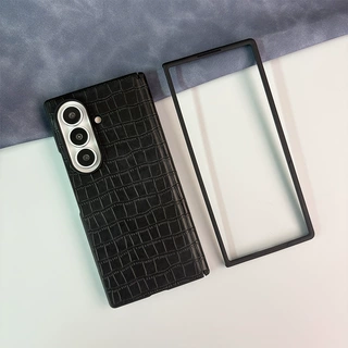 适用三星Z FOLD8Ultra手机套折叠壳膜一体简约素皮中轴磁吸手机壳