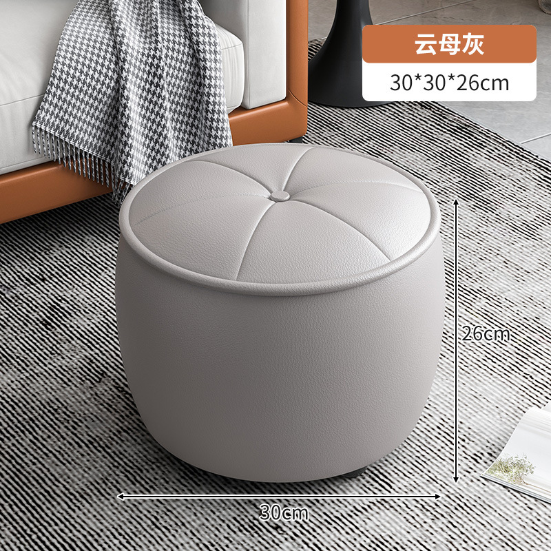 Taburete para cambiar zapatos en la puerta de entrada