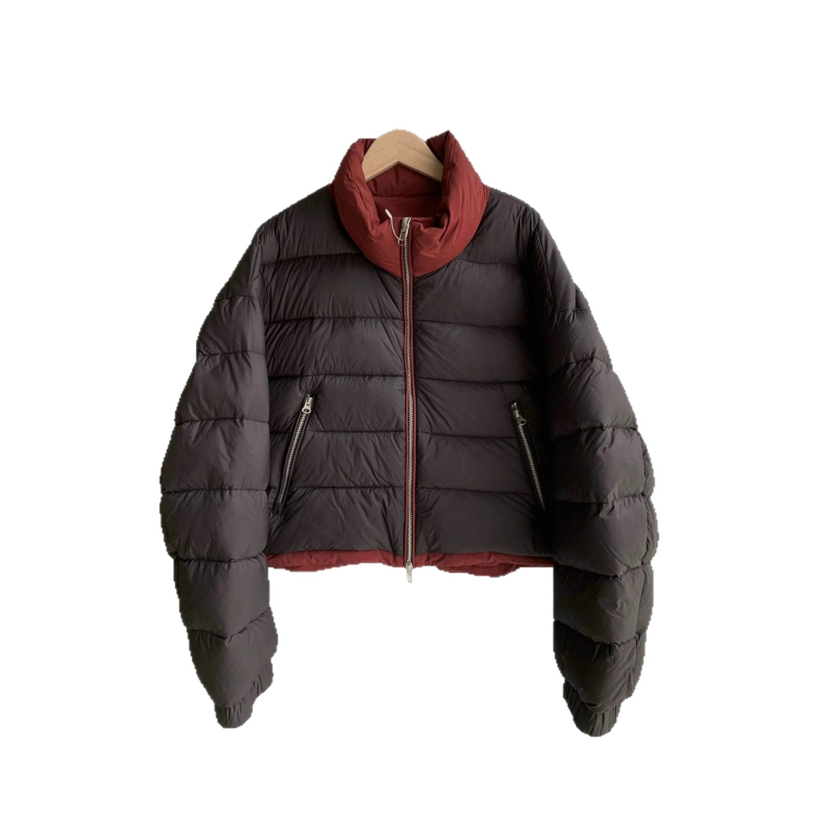 Ropa de algodón corta para mujeres de invierno 2025 nuevo estilo de doble cara ropa de moda chaqueta de algodón ligera y delgada comercio exterior en vivo