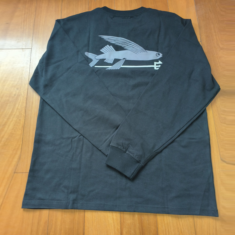 Logotipo de comercio exterior Classic Outdoor Mountain Series Camiseta de manga larga del mismo estilo para hombres y mujeres