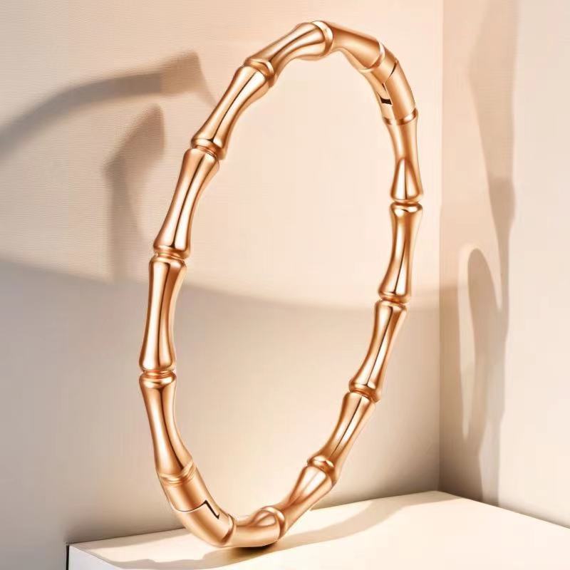 Pulsera de acero de titanio para niñas nicho de sentido de alto grado cielo estrellado no se desvanece Diamante-incrustado exquisito diamante ins estilo completo pulsera de diamantes