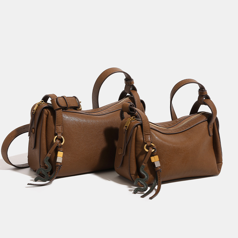 Vegetable Tanned Cowhide Pillow For Women 2024 Autumn Winter New Niche Design Single Shoulder Retro Versatile Crossbody_voghion.com