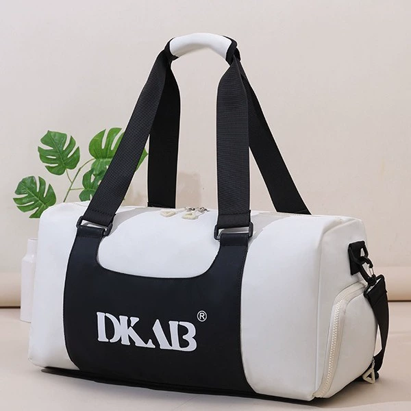 Capacious travel bag wet and dry separation for men and women for swimming, water repellent sports sports bag