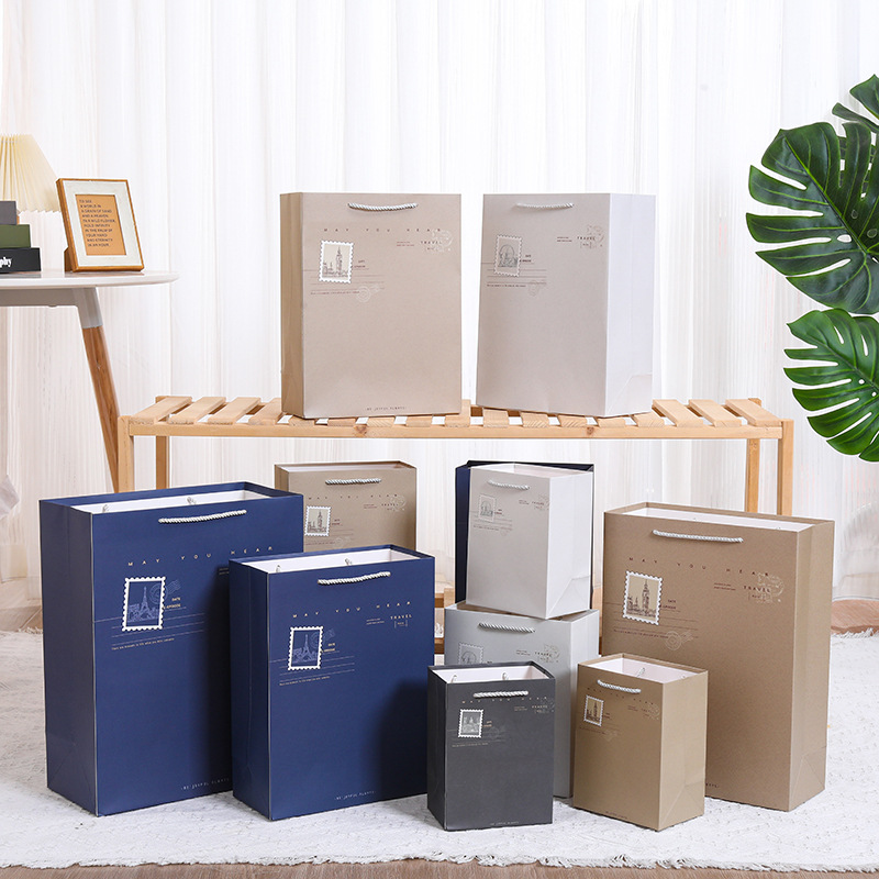 复古风邮票系列白卡礼品袋现货生日礼物包装手提袋商场购物袋批发