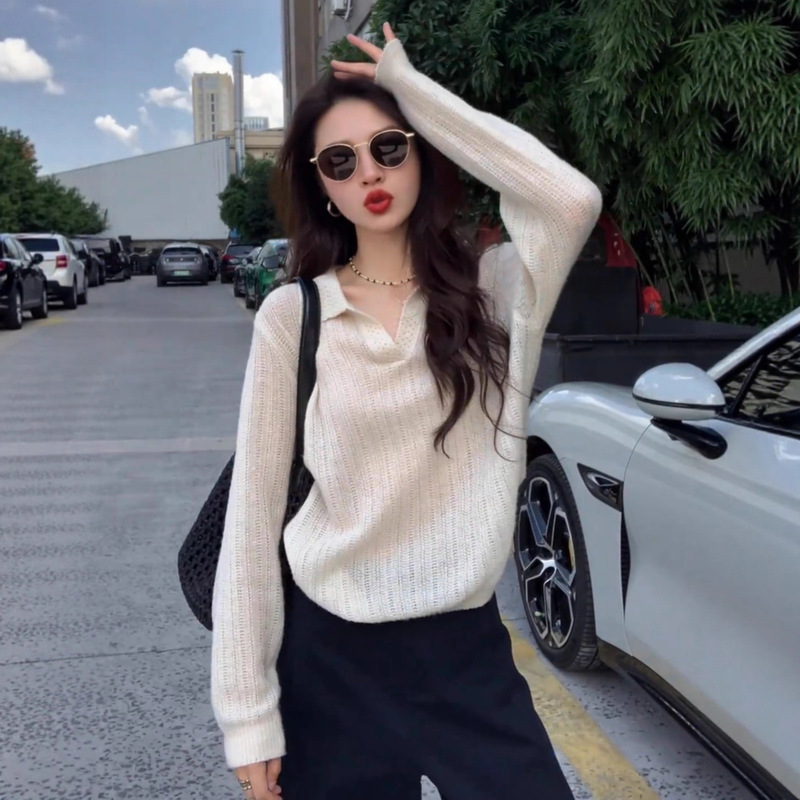 French-Style Hollow Knit Polo Shirt for Women, Early Autumn Outfit with a High-End Chic and Unique Lazy Old Money Style, Turn-Down Collar Top