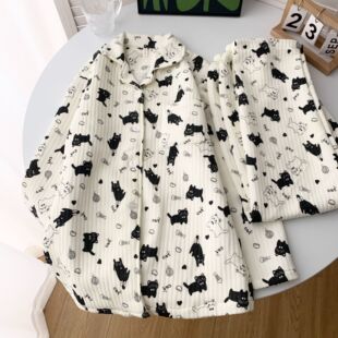 �A��С؈�W����ϵ�A��˯��Ů�����ӽq�Ӻ���⴩�L��Ҿӷ����b
