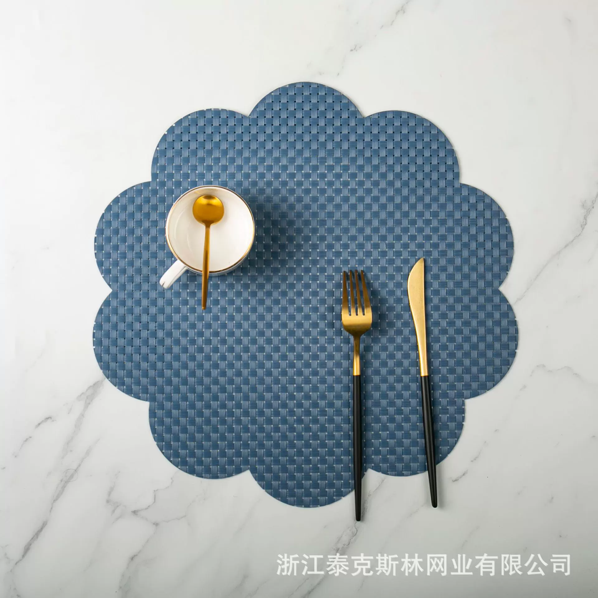 PVC餐垫/特斯林餐垫/网布餐垫/餐垫/隔热餐垫/PVC桌旗/PE餐垫