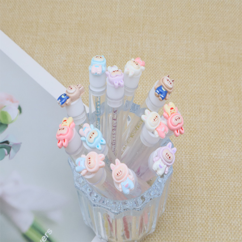 新製品の布の試験管のまつ毛ブラシは繰り返し透明管の使い捨ての美しいまつ毛のブラシの漫画のまつ毛のブラシを使います。|undefined